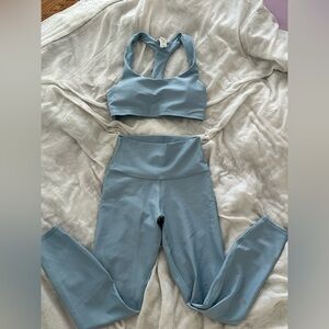 ALO AIRLIFT SET CELESTIAL BLUE